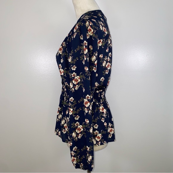 Veronica M. Floral button up long sleeve smocked waist blouse size S - Picture 3 of 11